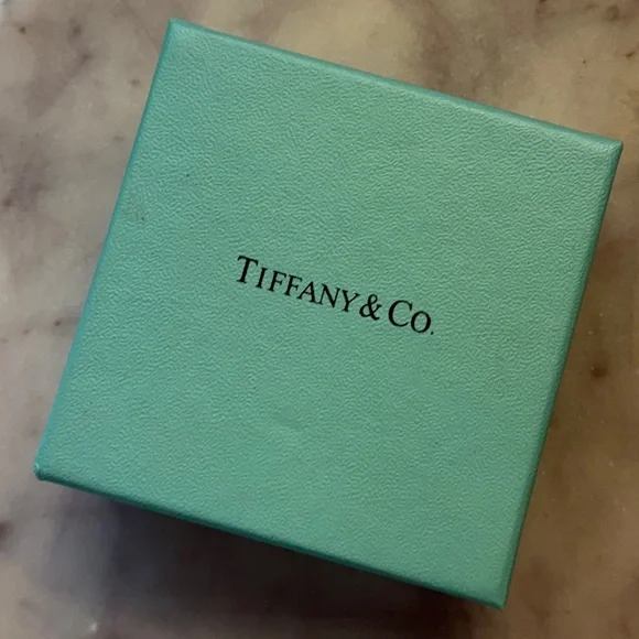 HP! ๐๐ Tiffany & Co. Paloma Picasso Loving Heart Pendant in Sterling Silver - Picture 7 of 9